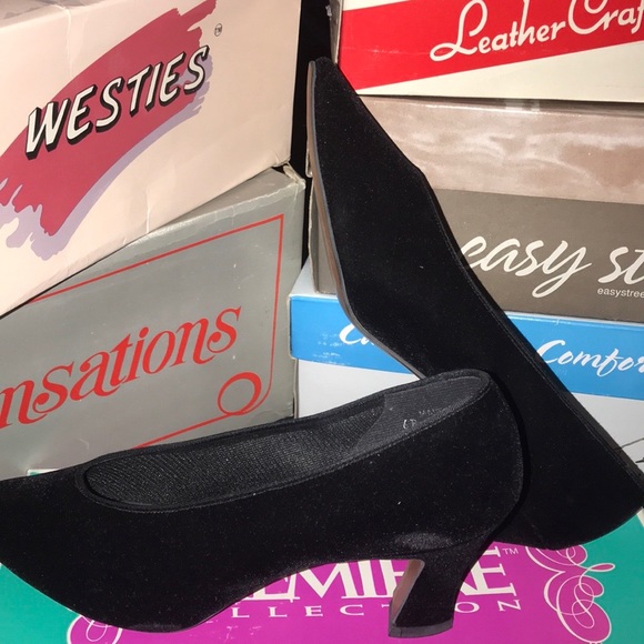 Premiere Collection Suede Shoes - Picture 6 of 15